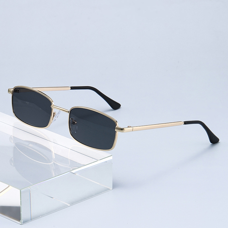 Occhiali da Sole Punk alla Mod - Women'S Fashion Eyeglasses recensione e prezzo