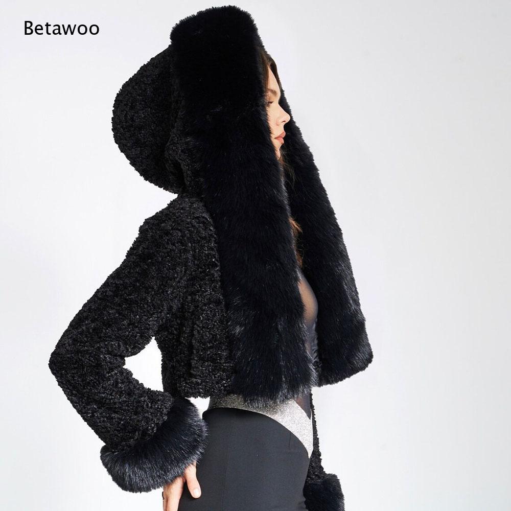 Giacca Corta da Donna con Gran - Sherpa Coat Women recensione e prezzo