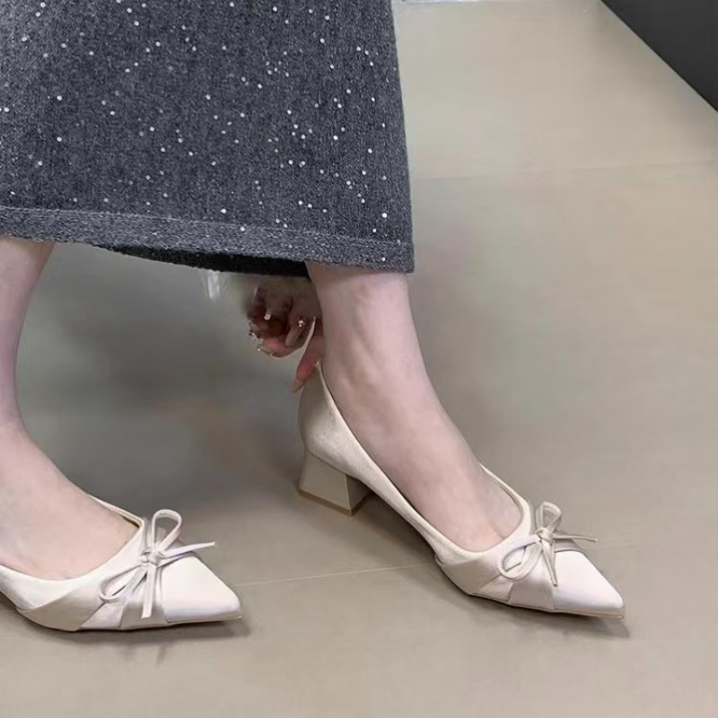 Scarpe singole retrò di media  - Women'S Fashion Belts recensione e prezzo