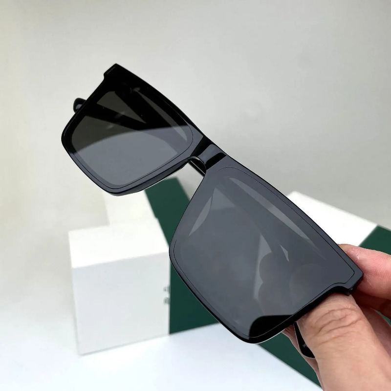 Nuovi Occhiali da Sole Anti-UV - Women'S Fashion Eyeglasses recensione e prezzo